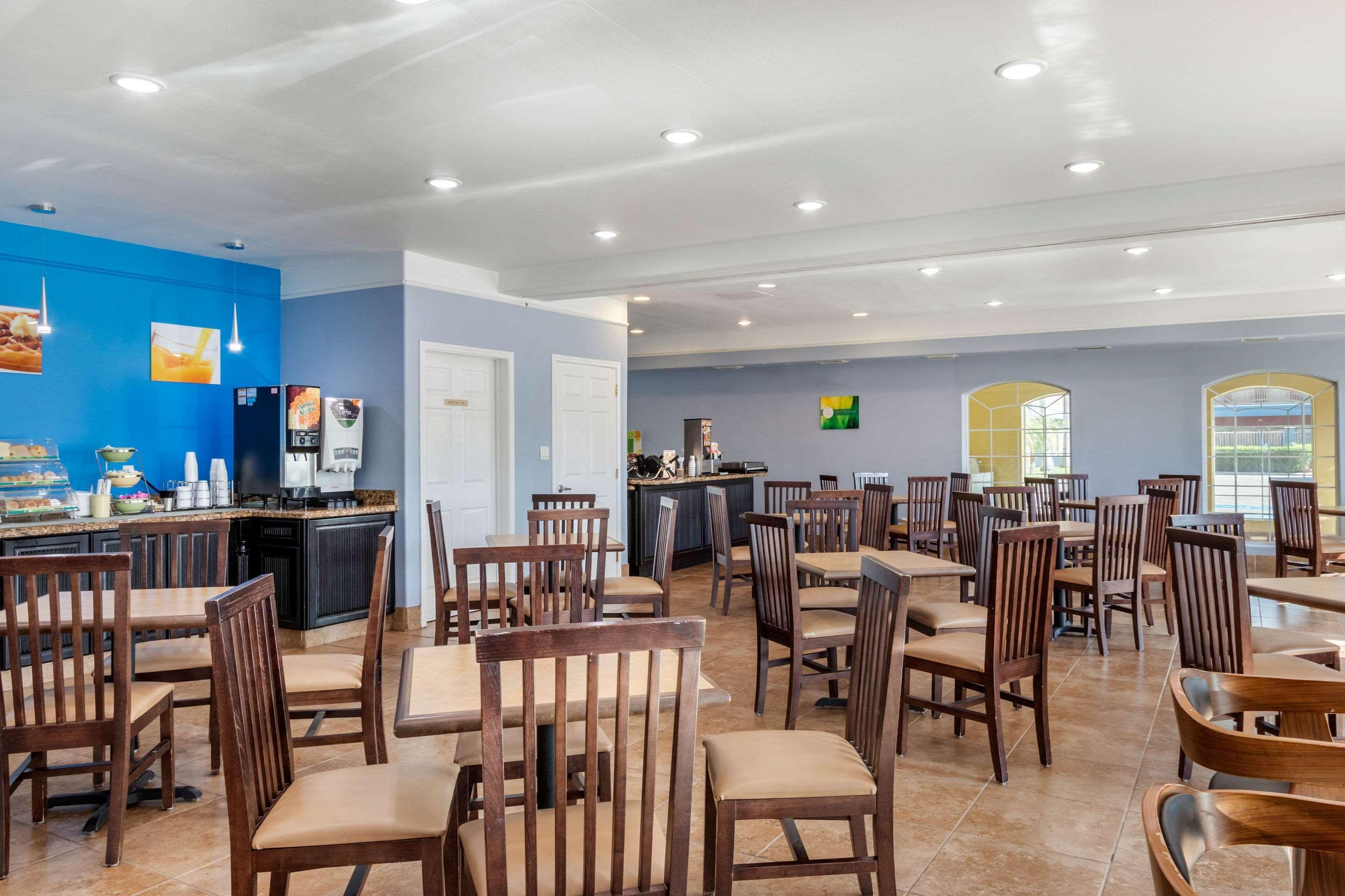 Quality Inn & Suites At The Outlets Mercedes-Weslaco Eksteriør billede
