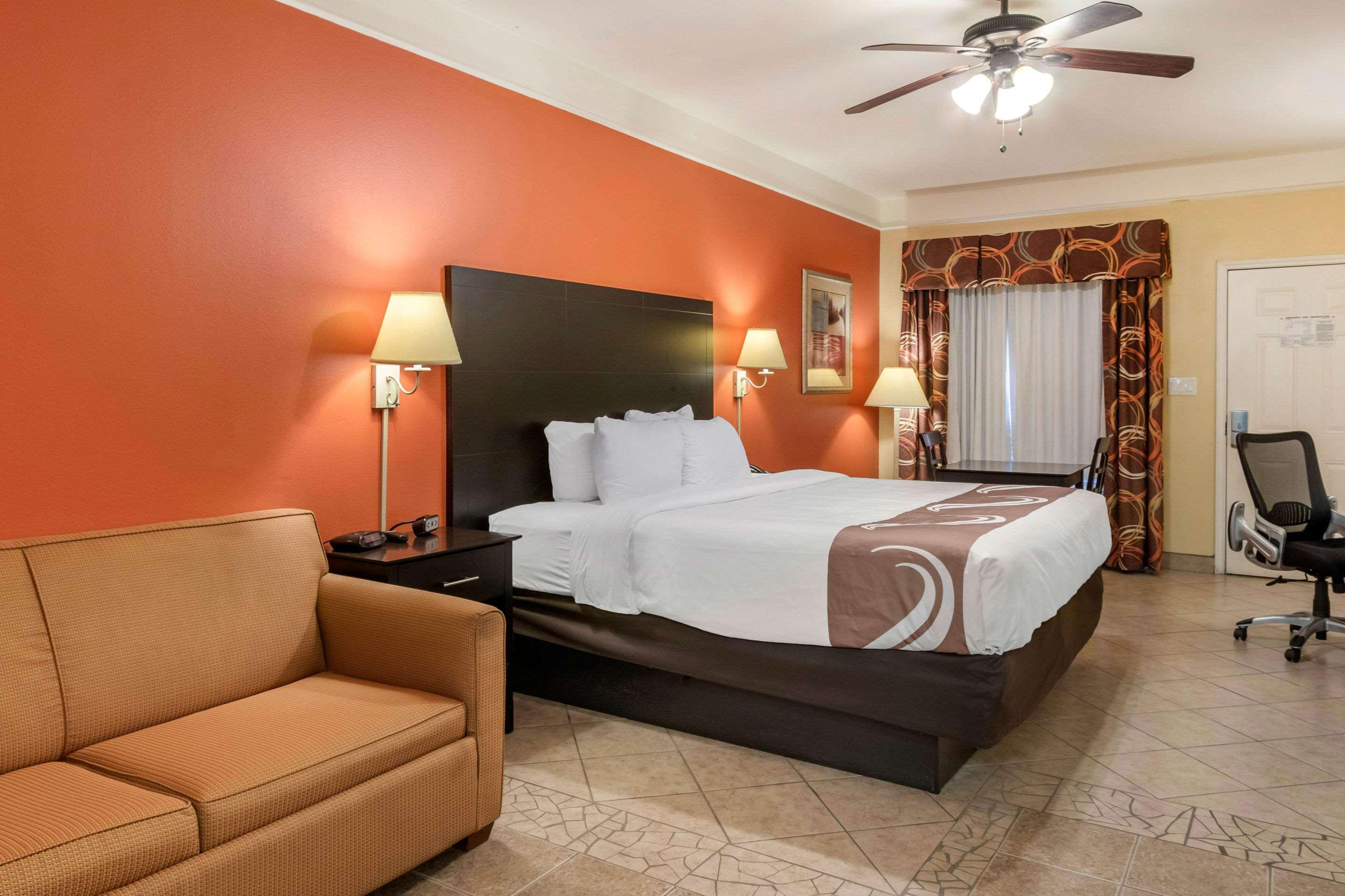 Quality Inn & Suites At The Outlets Mercedes-Weslaco Eksteriør billede