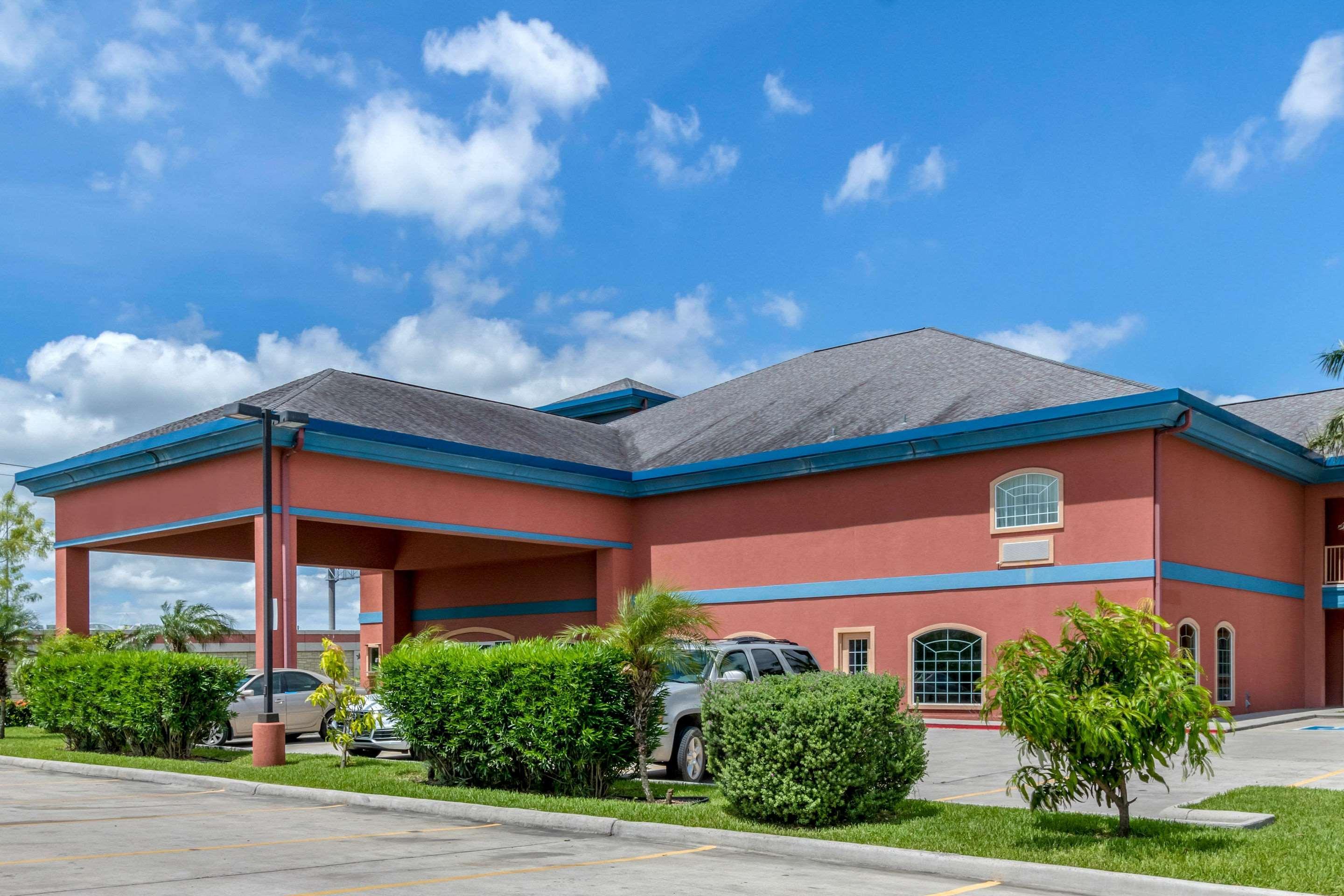 Quality Inn & Suites At The Outlets Mercedes-Weslaco Eksteriør billede