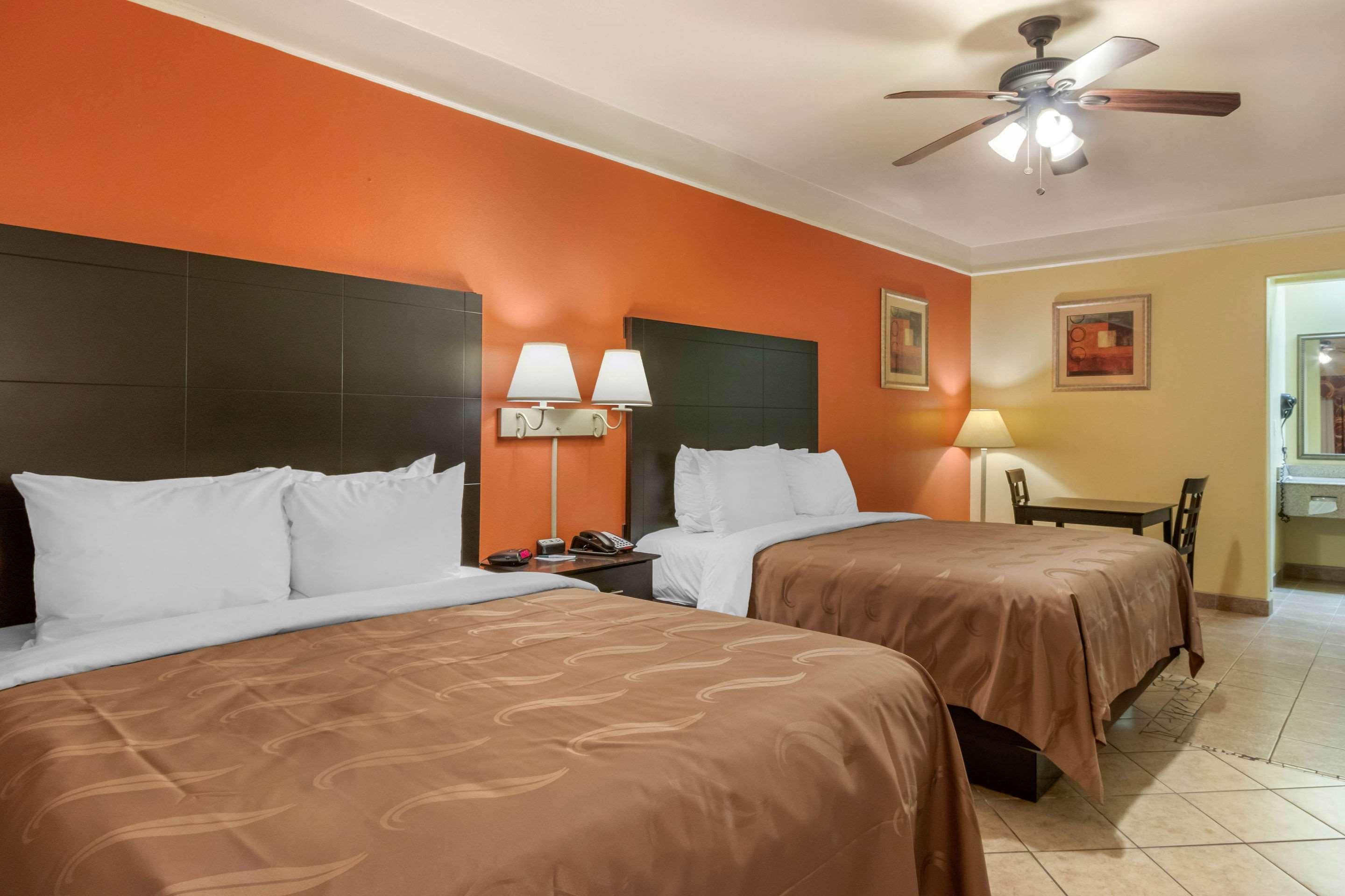 Quality Inn & Suites At The Outlets Mercedes-Weslaco Eksteriør billede