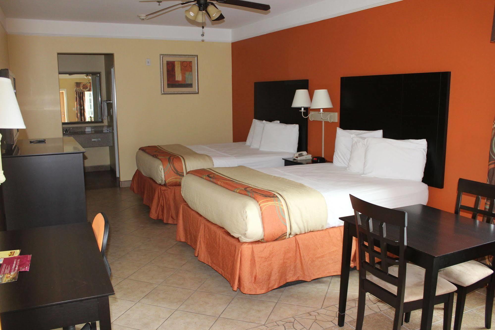 Quality Inn & Suites At The Outlets Mercedes-Weslaco Eksteriør billede