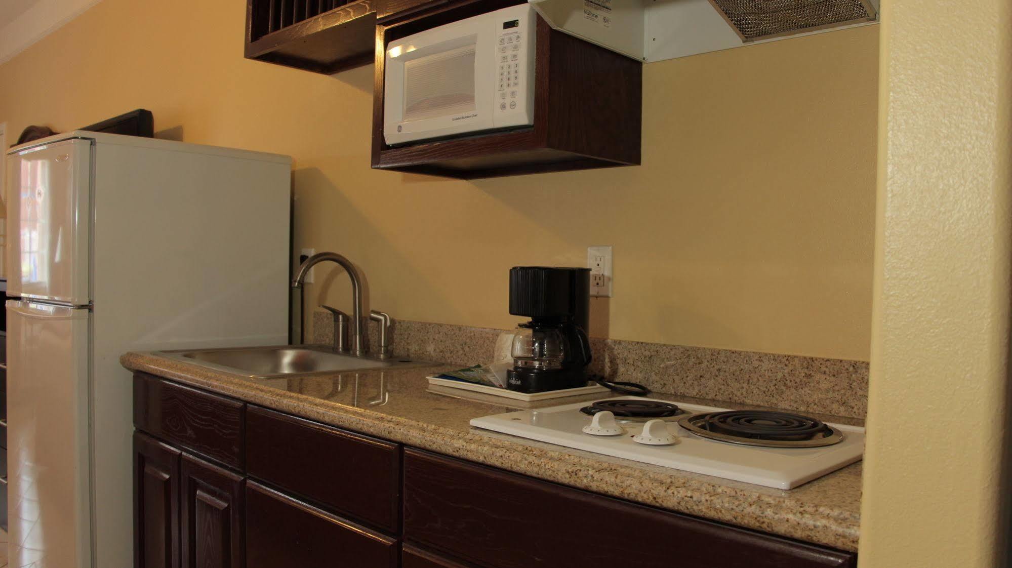 Quality Inn & Suites At The Outlets Mercedes-Weslaco Eksteriør billede
