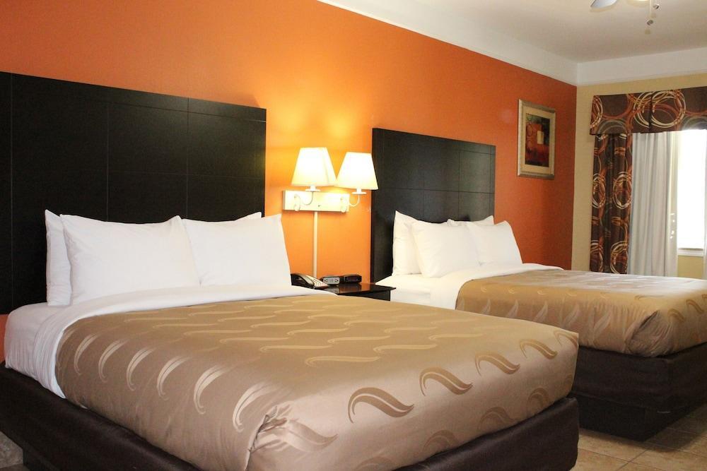 Quality Inn & Suites At The Outlets Mercedes-Weslaco Eksteriør billede